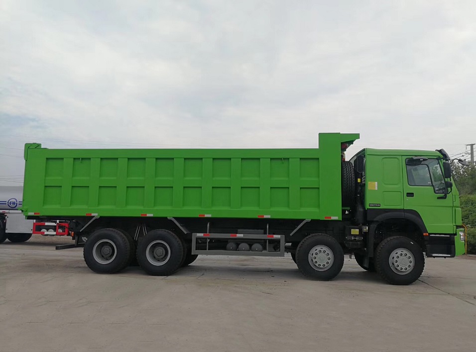 HOWO 8X4 Dump Truck