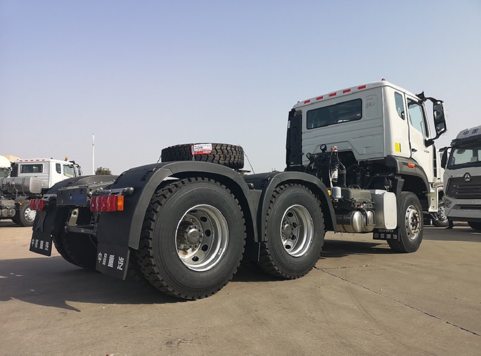 HOWO E7G 6X4 Tractor Truck