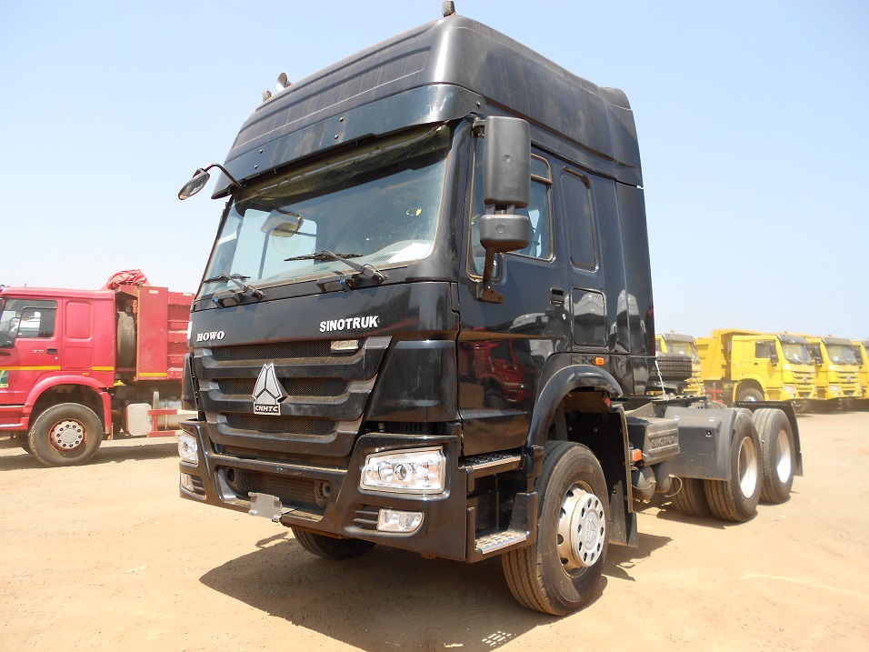 HOWO 6X4 Tractor Head Truck