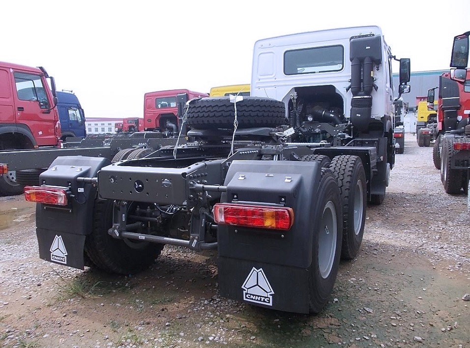 HOWO 6X4 Tractor Head Truck