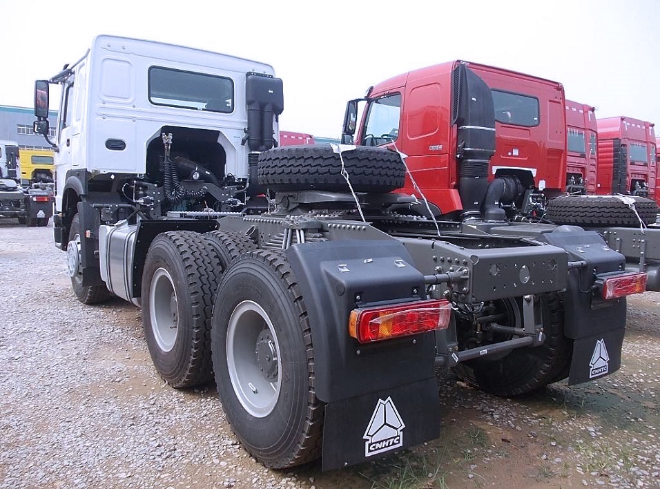 HOWO 6X4 Tractor Head Truck