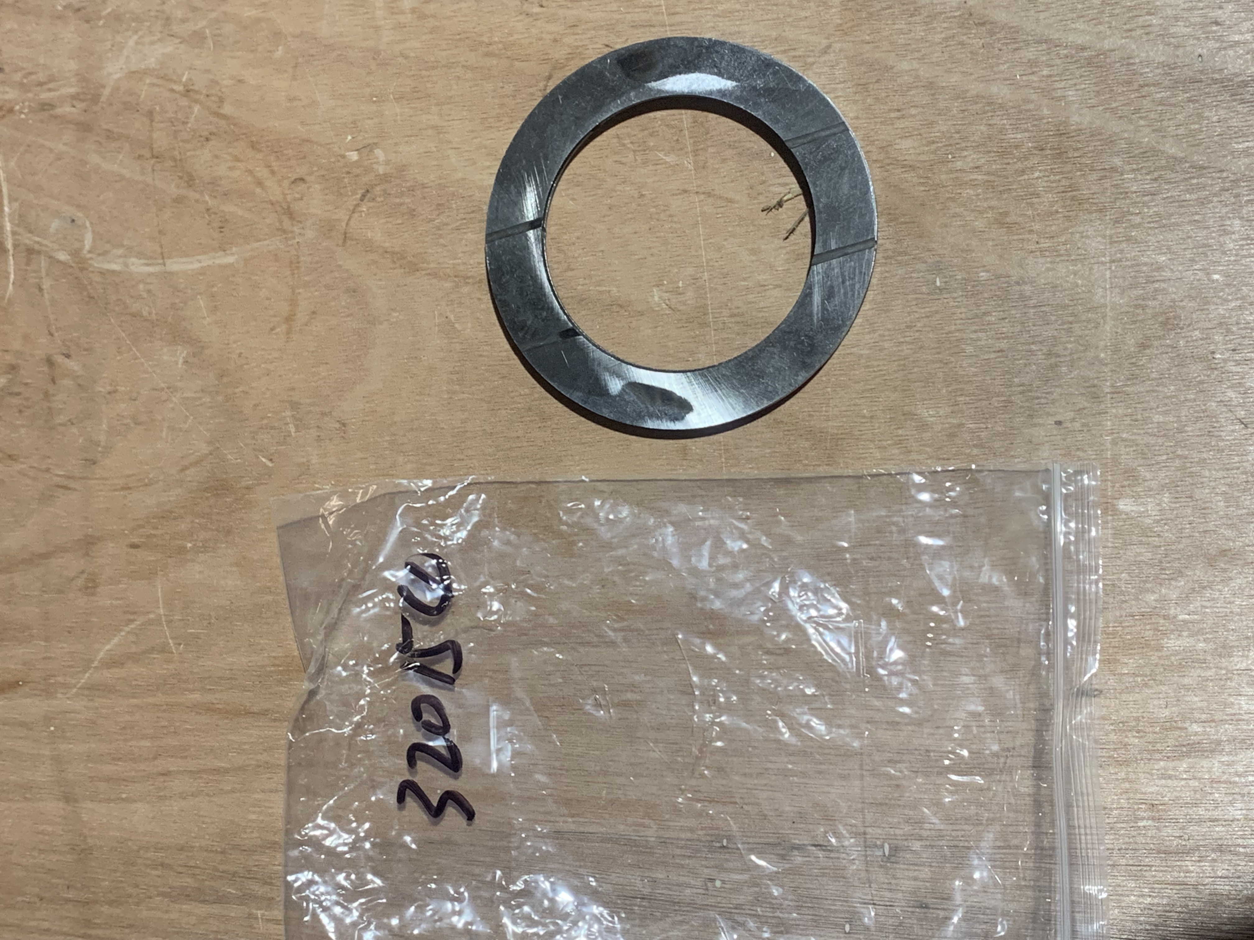 SINOTRUK HOWO Adjusting shims WG9231320154-15