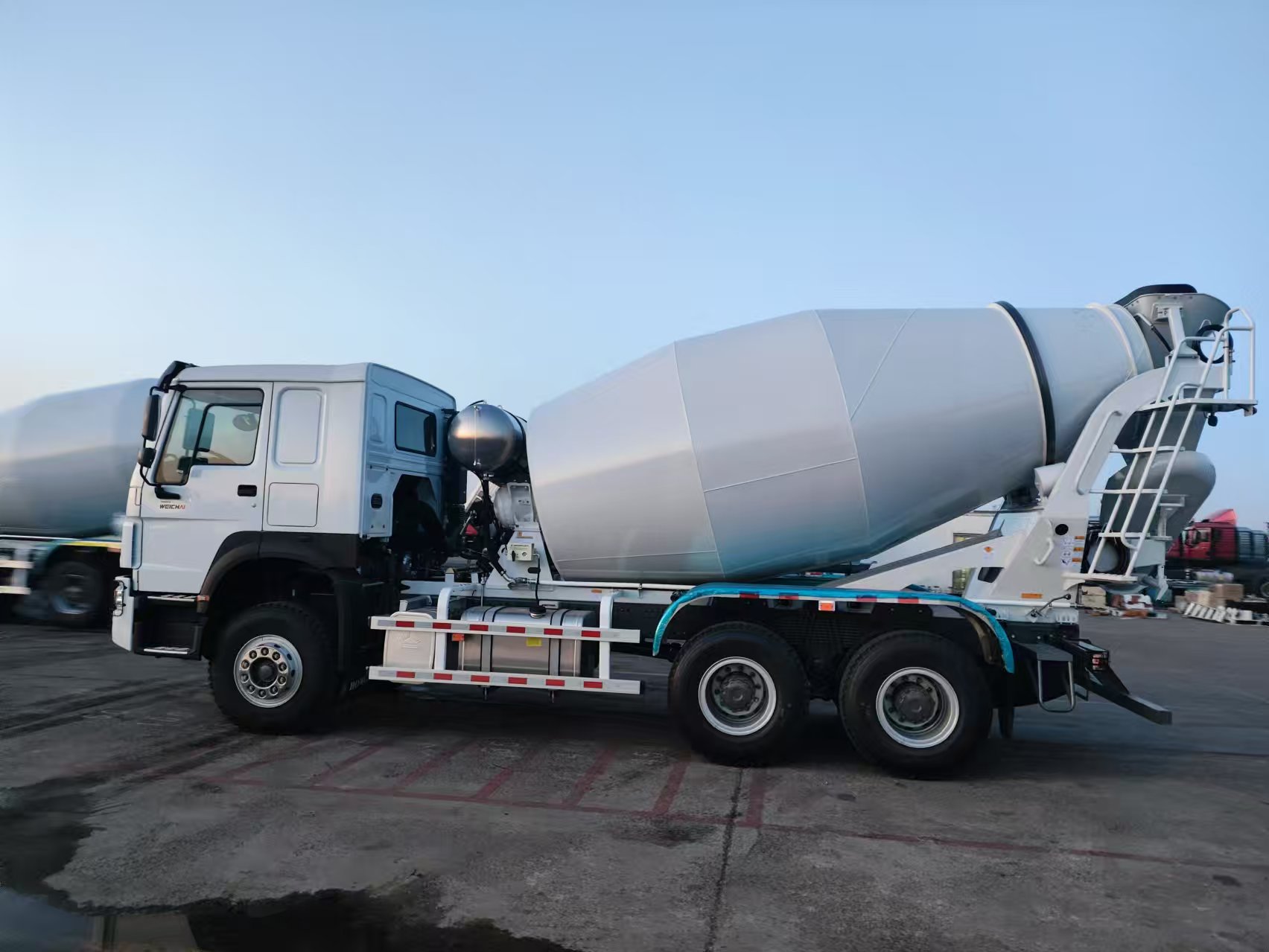 10 Cubic Concrete Mixer
