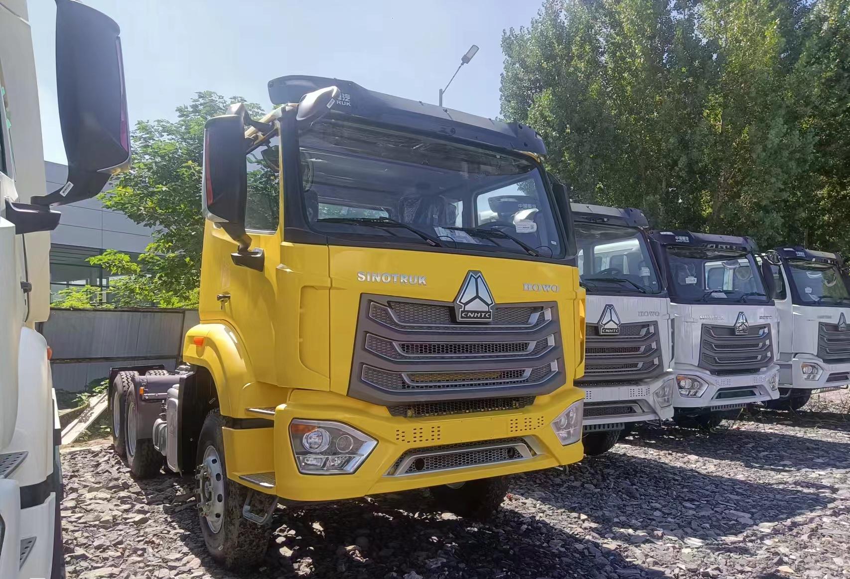 Sinotruk Hohan Nx 6X4 Tractor Trucks